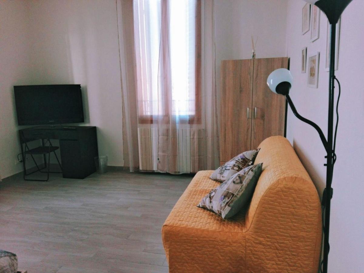 Ferienwohnung La Finestra Su San Luca Bologna Exterior foto